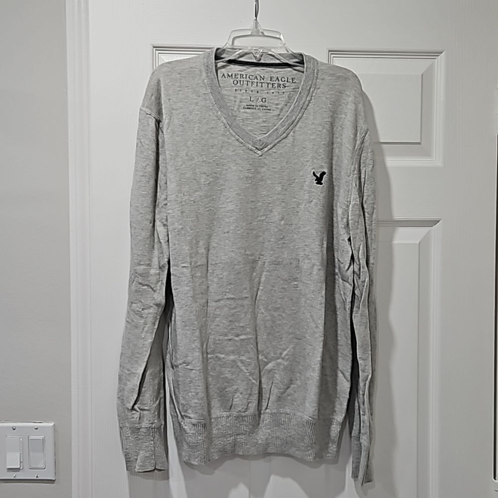 American Eagle Pullover Sweater